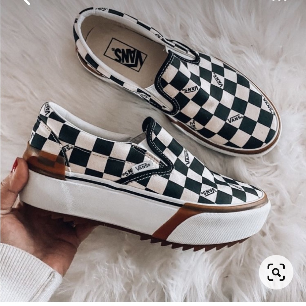 ISO of these Vans. Size 6.
